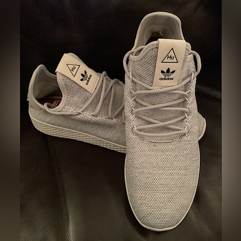 ‼️Pharrell Williams Hu Adidas Runners or Sneakers.‼️